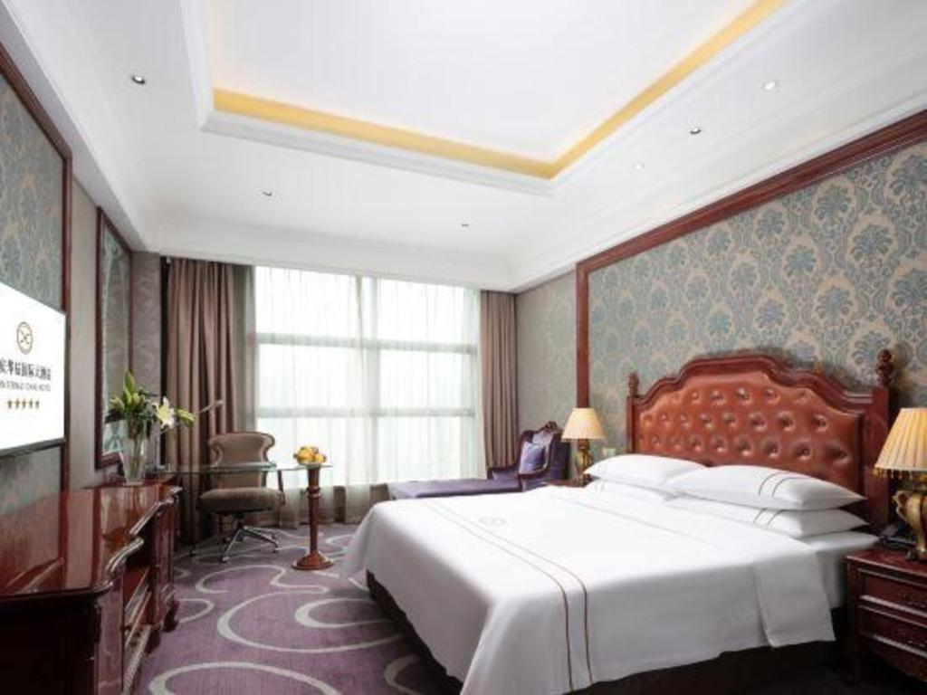 Chongqing Huachen International Hotel Zewnętrze zdjęcie