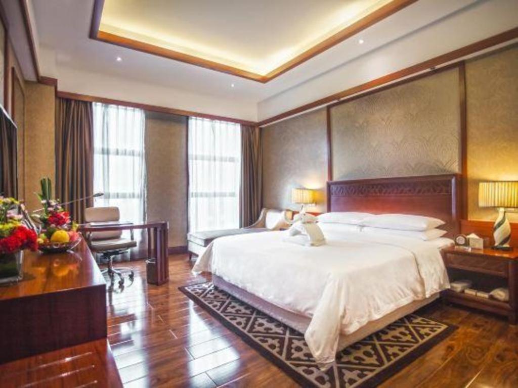 Chongqing Huachen International Hotel Zewnętrze zdjęcie