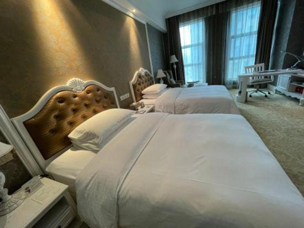 Chongqing Huachen International Hotel Zewnętrze zdjęcie
