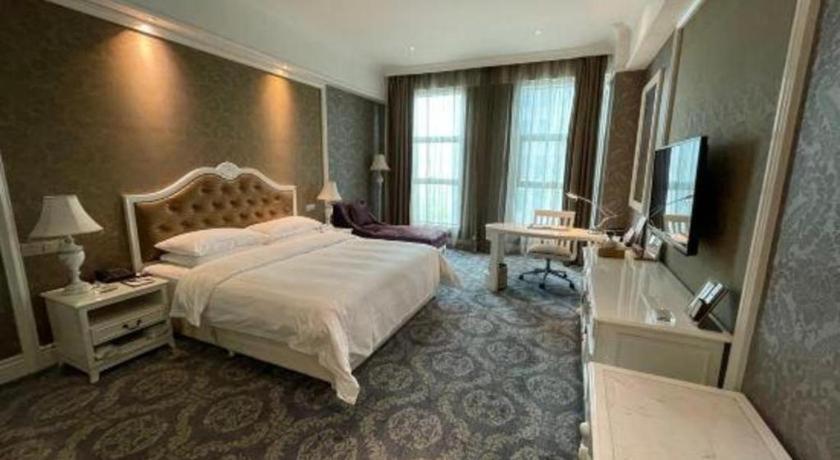 Chongqing Huachen International Hotel Zewnętrze zdjęcie