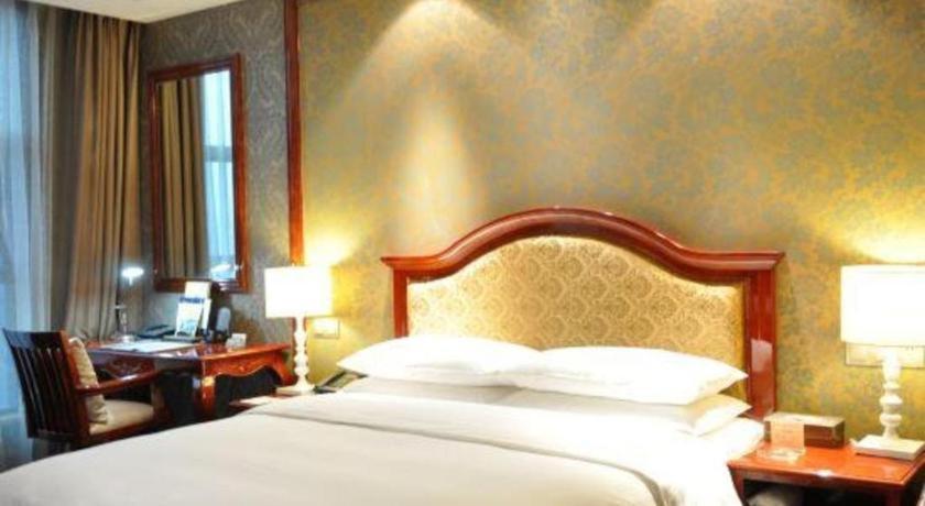 Chongqing Huachen International Hotel Zewnętrze zdjęcie